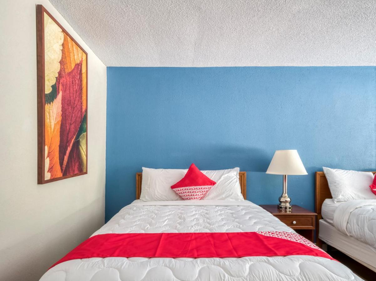 Oyo Hotel Battleboro Екстер'єр фото